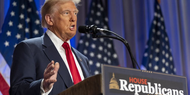 Donald Trump anuncia aranceles del 25% a México y Canadá a partir del 1 de febrero
