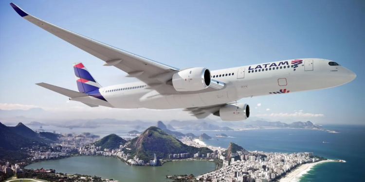 Latam Airlines cerró 2024 con utilidades de US$ 977 millones y récord de pasajeros transportados