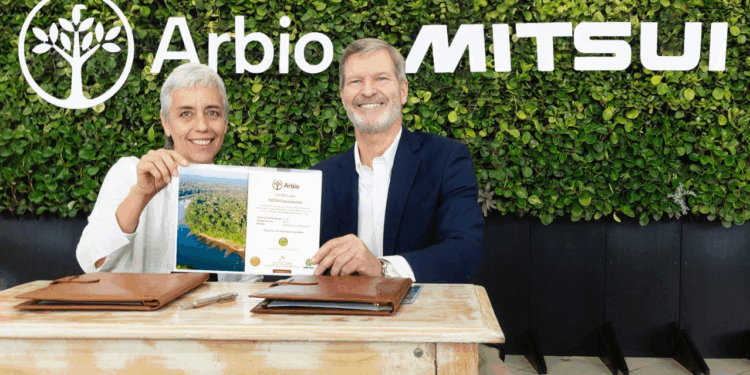 Mitsui Automotriz renueva alianza con ARBIO para conservar 31 hectáreas de bosque en la Amazonía