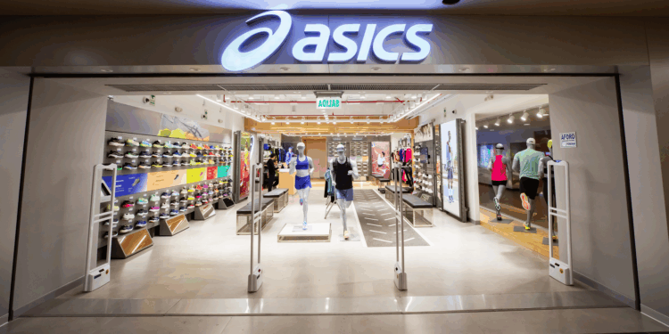 Marca japonesa ASICS abrirá su tienda más grande en Perú este mes: dónde y qué ofrecerá