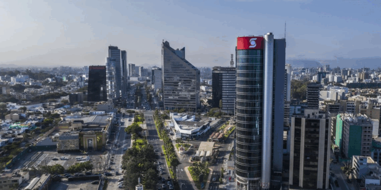 Standard & Poor’s mantiene grado de inversión y perspectiva crediticia estable para Perú