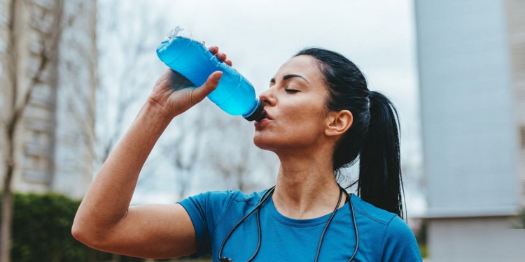 Consumo de bebidas rehidratantes podría crecer en 2026: ¿cómo evolucionarán los precios?
