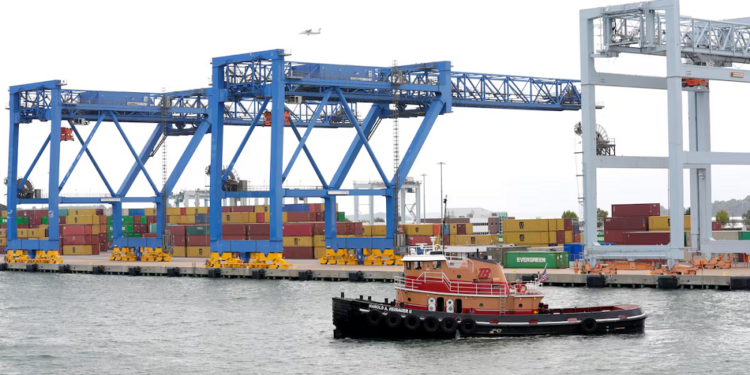 Huelga en puertos de EE.UU. podría impactar agroexportaciones peruanas, advierte AGAP