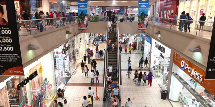Ventas de centros comerciales aumentarán un 8% por campaña navideña, estima ACCEP