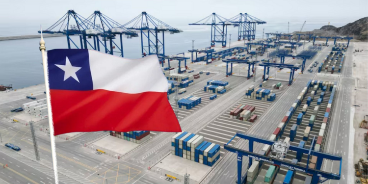 Prensa chilena reacciona a la inauguración del Puerto de Chancay: “Podría poner en aprietos a Chile”