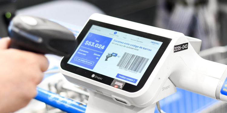 Walmart Chile implementará carros de compras con Inteligencia Artificial en 25 locales