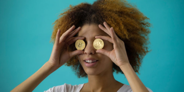 ¿Qué se debe tener en cuenta a la hora de invertir en Bitcoin en 2025?