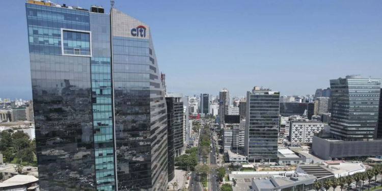 Economía peruana pierde dinamismo en noviembre de 2025 con un crecimiento moderado de 1.53%