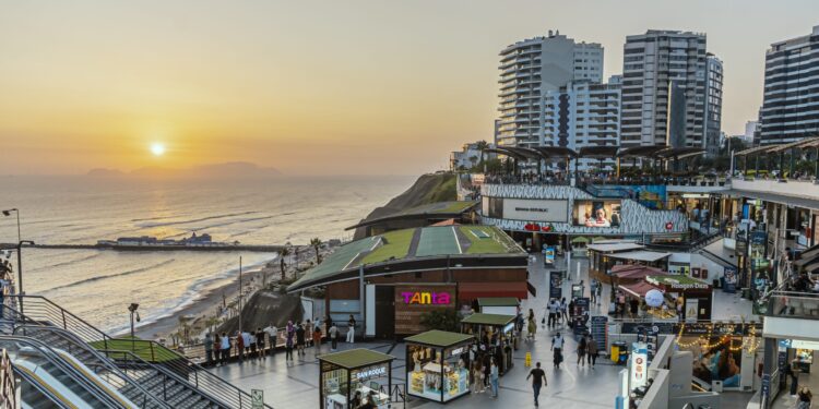 Parque Arauco elige cinco startups internacionales para modernizar sus malls: ¿Cuáles son?
