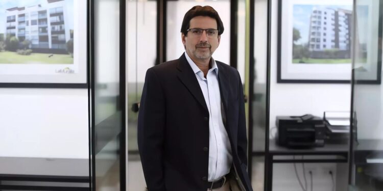 Jorge Zapata asume la presidencia de la Confiep para el periodo 2025-2027