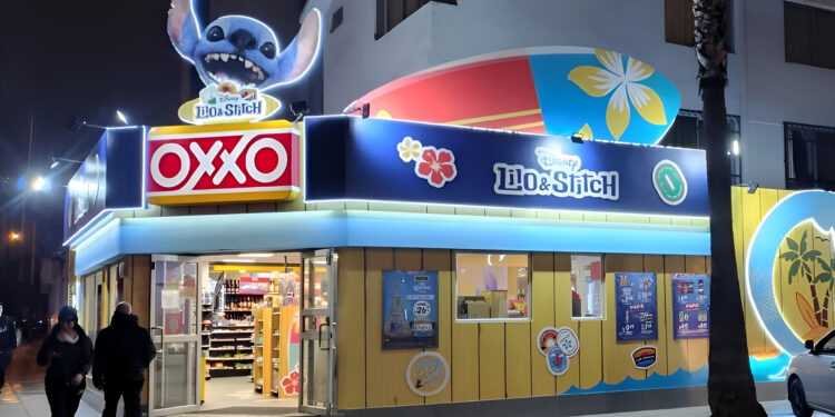Oxxo inaugura nueva tienda temática en Lima inspirada en Lilo y Stitch: ¿Dónde se ubica?