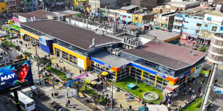 Reabren las puertas del Centro Comercial Parque Cánepa en el emporio de Gamarra