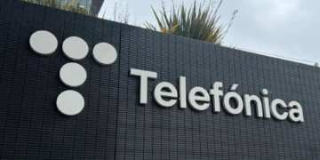 Telefónica concreta su salida de Uruguay tras vender filial a Millicom por US$ 440 millones