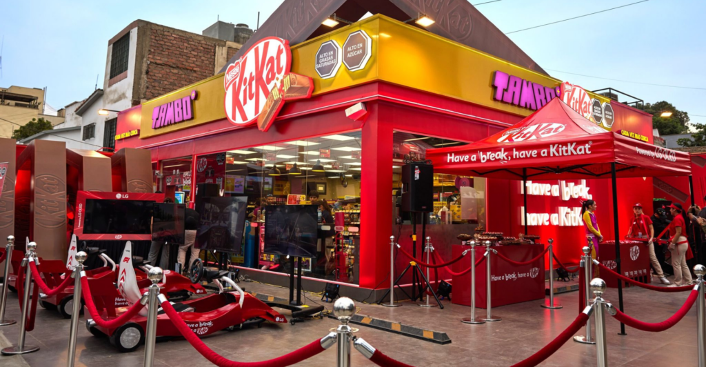 ¡Con simulador de Fórmula 1! Así es la nueva tienda temática que Tambo abrió en Lima