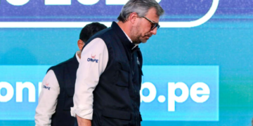 Piero Corvetto renuncia como jefe de la ONPE tras cuestionamientos por las elecciones