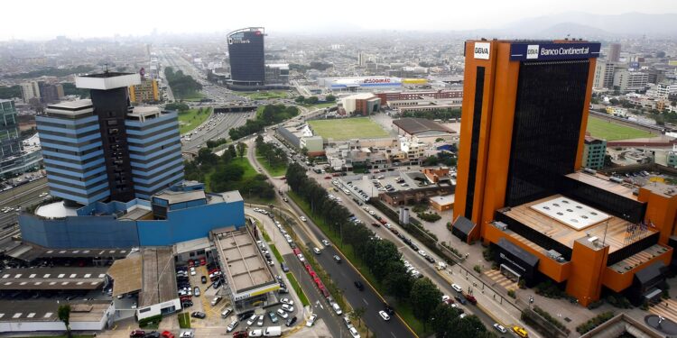 Economía peruana crecería 2.9% este año y 3.1% en el 2027, prevé BBVA Research