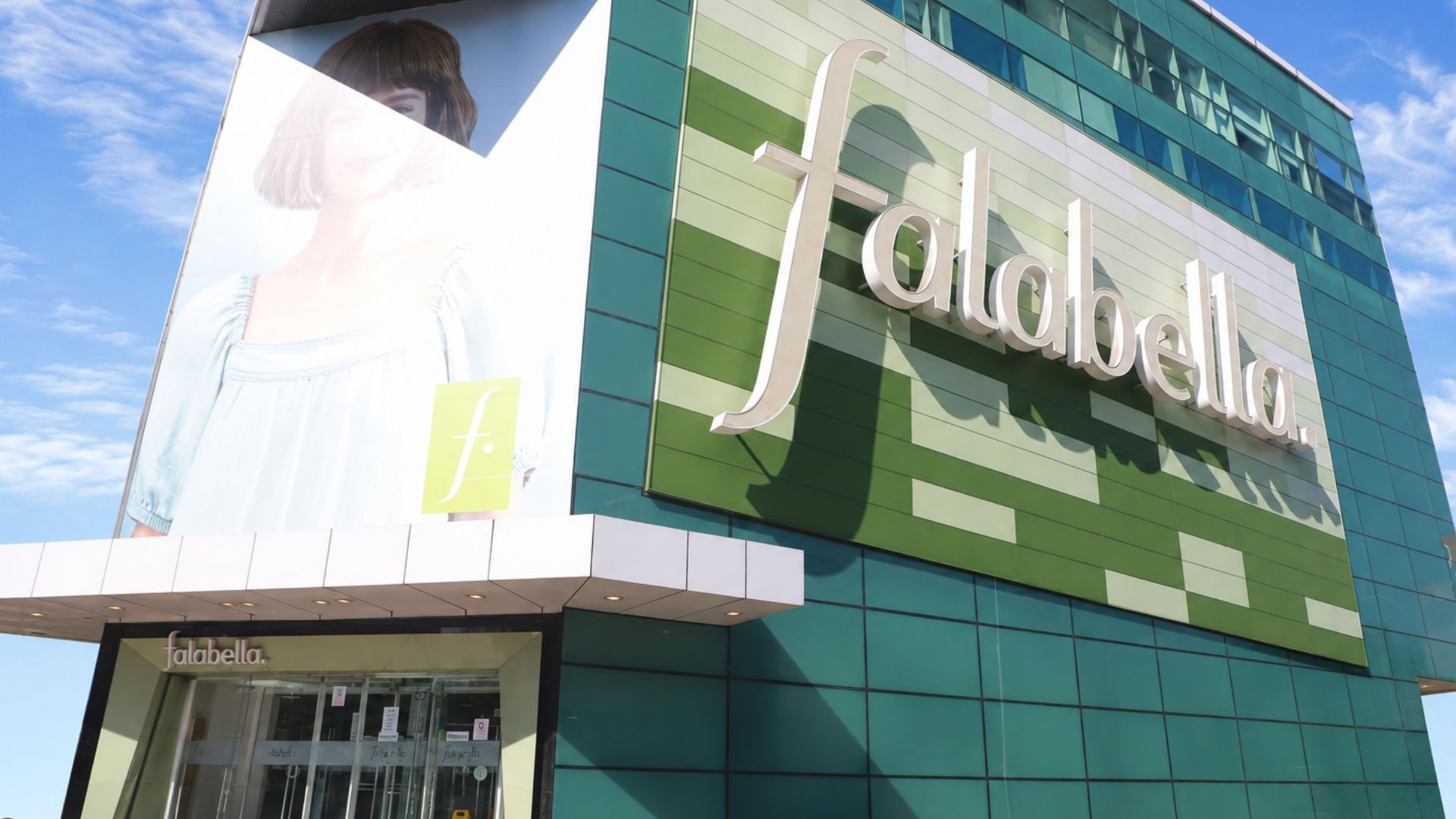 Falabella: familia Fürst eleva participación accionaria al 4% tras invertir más de US$60 millones en un día
