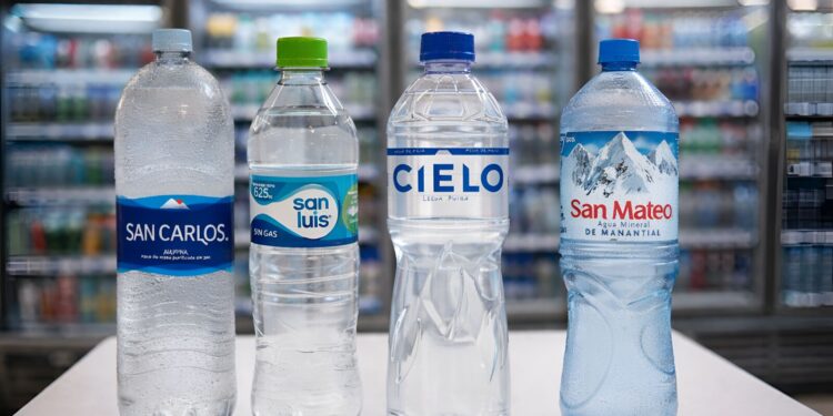 ¿Quién lidera el mercado del agua embotellada en Perú? Así compiten las principales marcas
