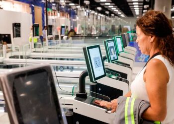 Migraciones instalará módulos de autoservicio para tramitar pasaportes: ¿desde cuándo?