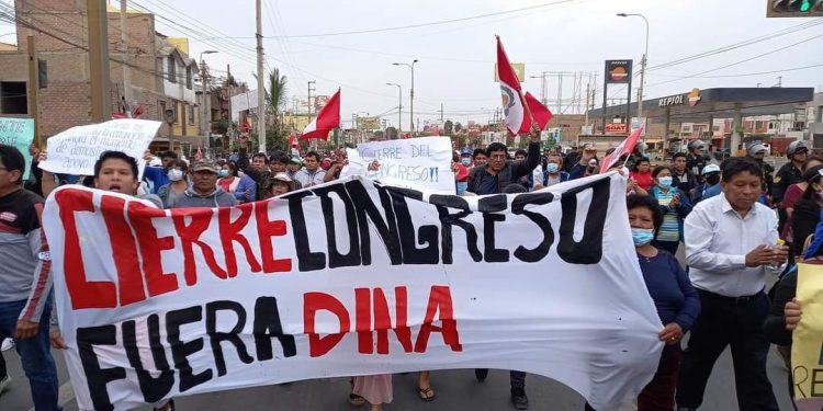 Regiones en protestas pierden S/ 672 millones a diario