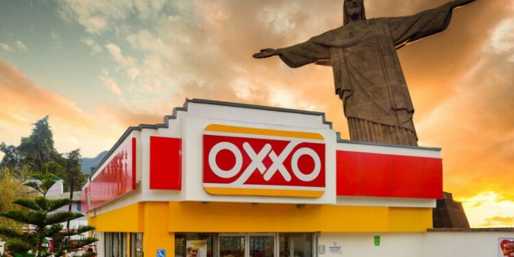 Oxxo se consolida en América Latina: FEMSA asume control total de las tiendas en Brasil