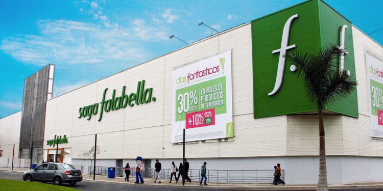 ¿Cuánto ganan en promedio los trabajadores de Saga Falabella?