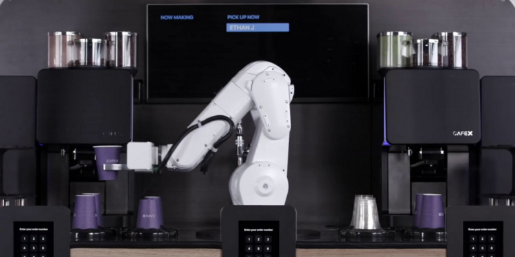 Conoce Café X, la primera cafetería del mundo operada completamente por un robot [VIDEO]
