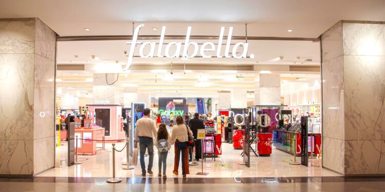 Familia Fürst incrementa su presencia en Falabella y alcanza más del 3% de la propiedad accionaria