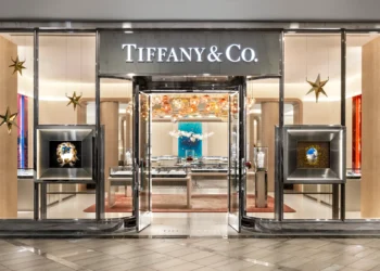 Marca “Tiffany” en disputa: joyería y firma de Emiratos Árabes se enfrentan en el Indecopi