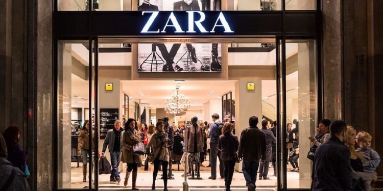 Pagar a plazos en Zara: su nueva opción de compra para hacer frente a la inflación