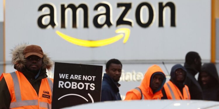 Amazon anuncia despido de 14,000 empleados e invertirá más en inteligencia artificial