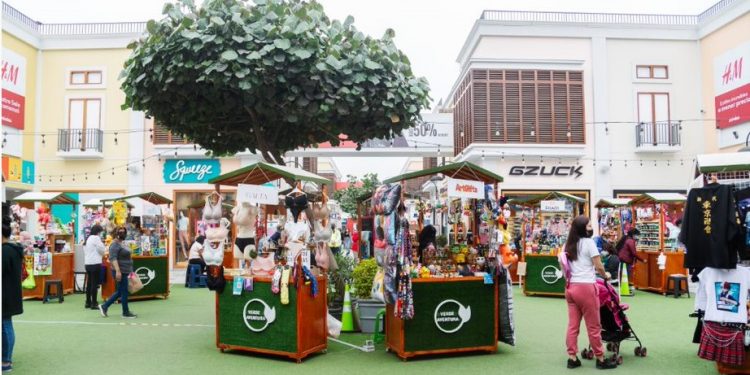 Minka inaugura feria para apoyar a emprendedores peruanos