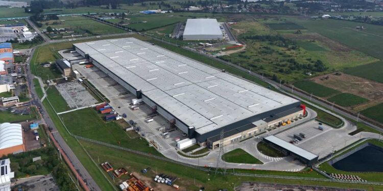Falabella inaugura nuevo centro de distribución con inversión de US$130 millones