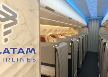 Latam apuesta por cabinas premium en aviones más pequeños para abrir rutas de larga distancia