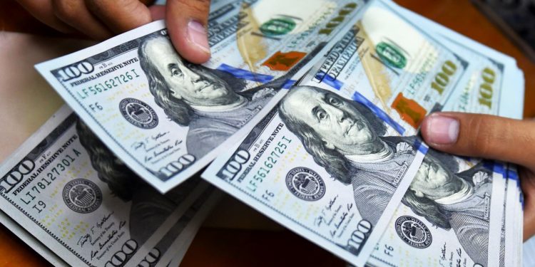 Scotiabank rebaja proyección del dólar en Perú: ¿En cuánto cerrará el 2023?