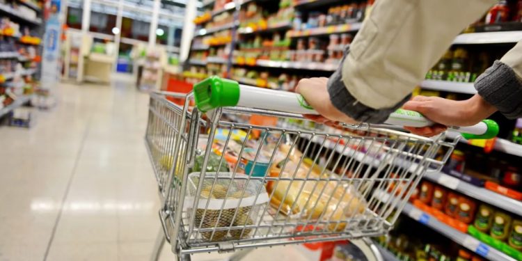 INEI: Inflación retrocede a 5.58% en agosto, su nivel más bajo en 21 meses