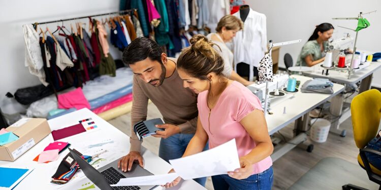 Ventas de pymes crecerían 10 % en diciembre impulsadas por la campaña navideña 2025