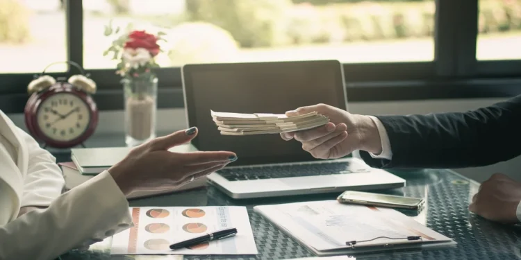 Perú es uno de los países con menor pretensión salarial de la región: ¿Cuánto quieren ganar?