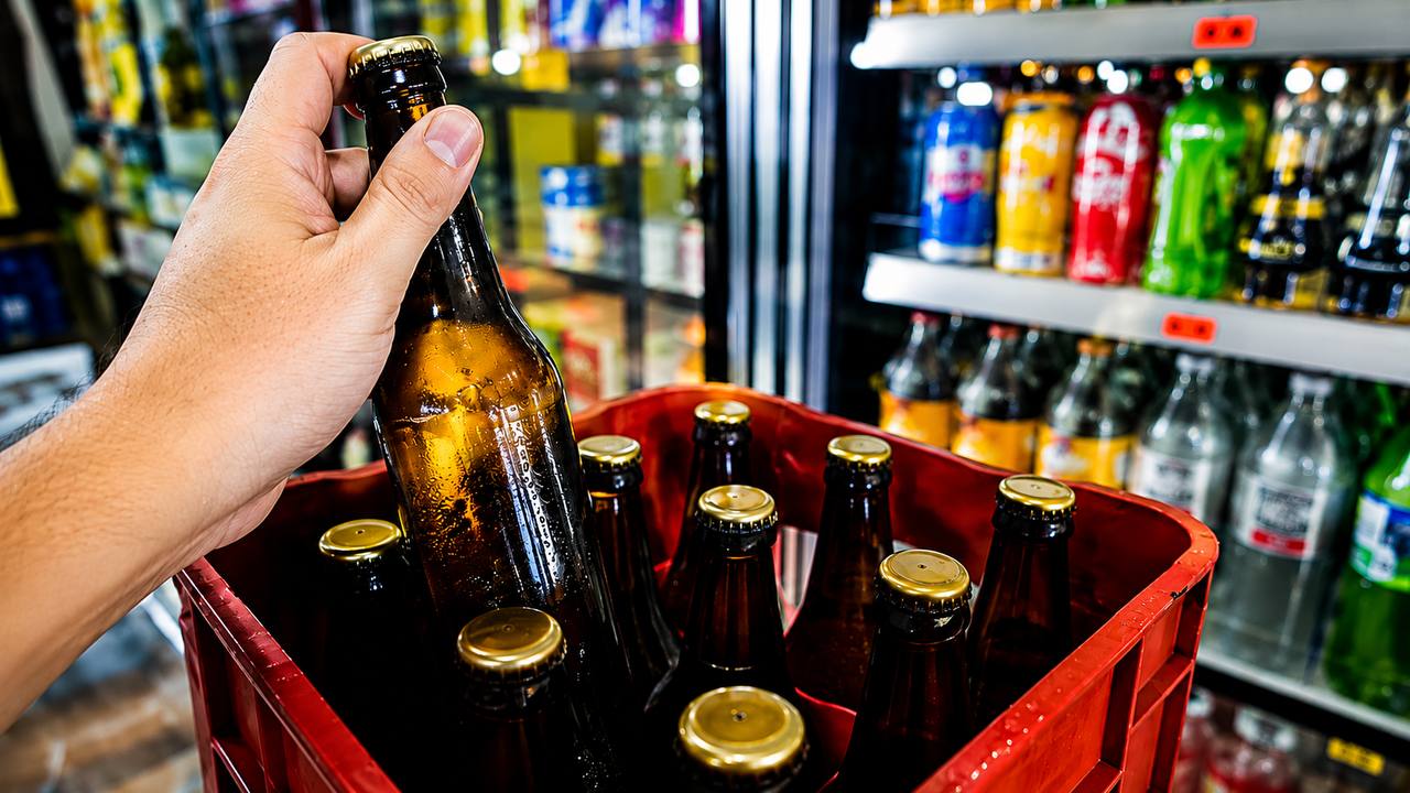 Gobierno alista alza del ISC y gremios alertan sobre posible impacto en precios e inflación