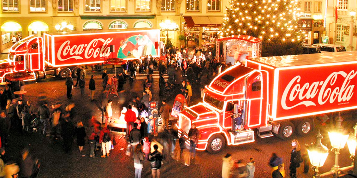 Vuelve la Caravana Navide a de Coca Cola en Lima revisa el