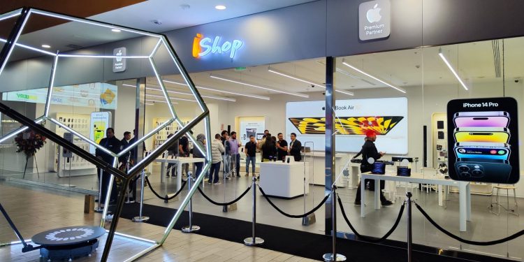 iShop abre su tienda más grande en Perú y con nuevo formato en conocido centro comercial