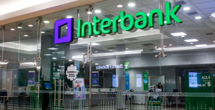 Indecopi impone multa a Interbank por impedir que usuario pague S/ 267 en ventanilla