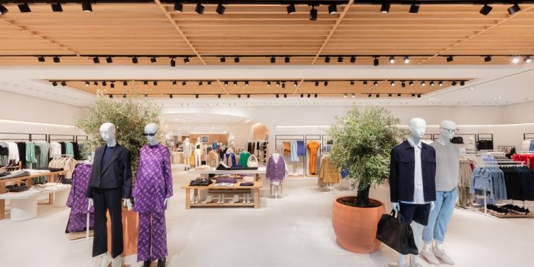Mango se expande con la inauguración de una nueva tienda en EE.UU.
