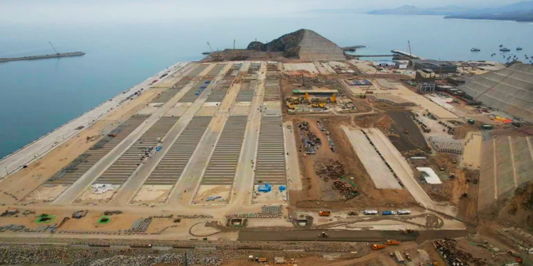 Confiep alerta que Perú no está listo para recibir el impacto económico del Puerto de Chancay