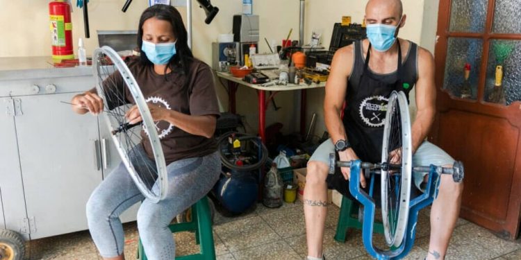 Migrantes venezolanos en Perú