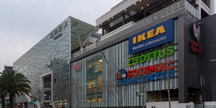 Parque Arauco acuerda compra de centro comercial de Falabella por US$ 200 millones