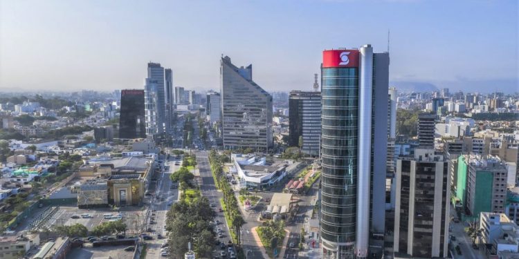Moody’s baja a 2,3% las expectativas de crecimiento económico del Perú para 2023