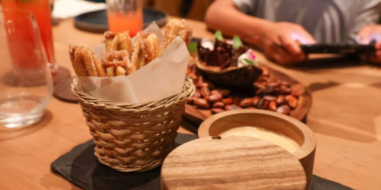 Por qué la cocina de inducción está transformando el food retail peruano en 2026