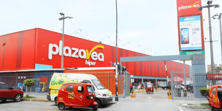PlazaVea denuncia a Municipalidad de Los Olivos por restricciones en publicidad exterior