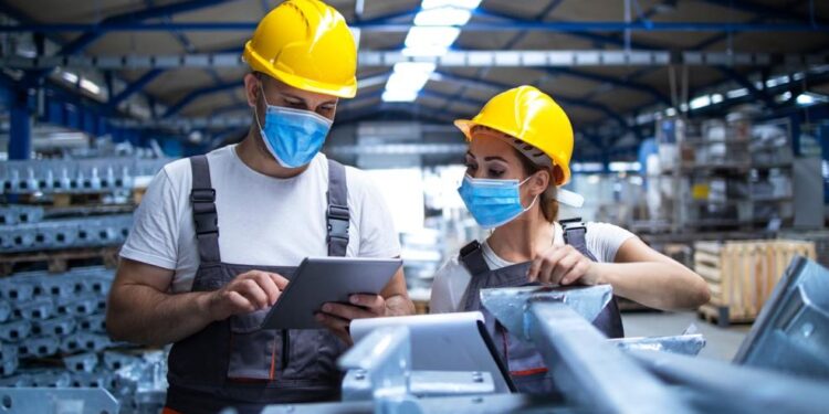 Disminución del 1.29% en la expectativa salarial de los peruanos durante el 2023